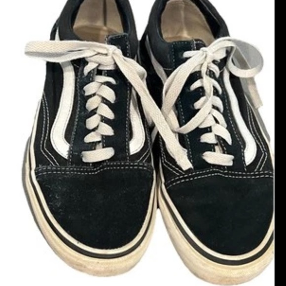 VANS Old Skool Men's Sneakers Black/ White, US Size 5 Mens 6.5 Women’s - Picture 9 of 11